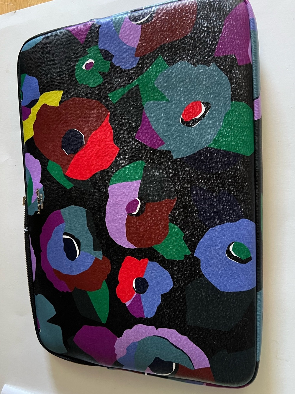 Kate Spade Floral Collage Universal Laptop Sleeve - Picture 4 of 12
